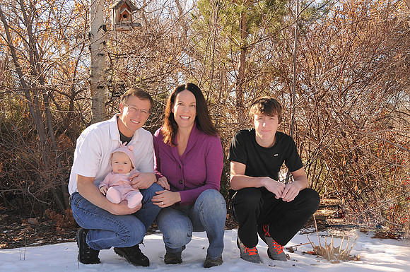 DSC_1816 family editlr edit no flare